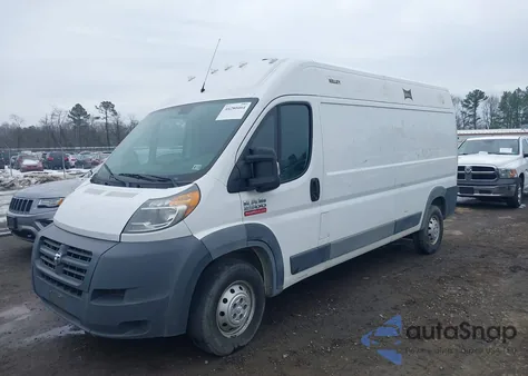 2016 Ram Promaster 2500 High Roof z USA, uszkodzony, nr VIN 3C6TRVDG4GE134123